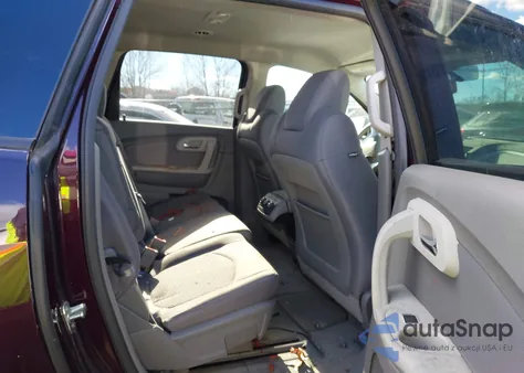 2010 Chevrolet Traverse Ls z USA, uszkodzony, nr VIN 1GNLREEDXAS128853